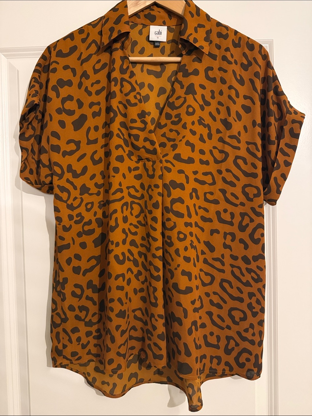 Cabi Leopard Print Collared Replay Blouse Top Small S
